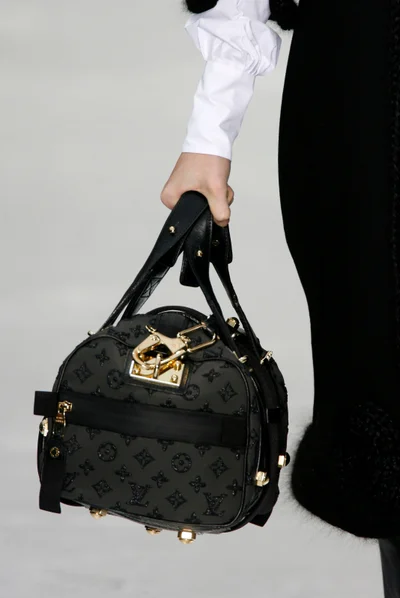 Look 28